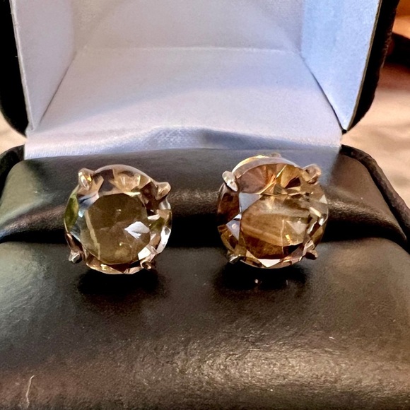 Vintage Handmade Smokey Quartz Stud Earrings. Antique Gold Designer Earrings - Picture 13 of 17